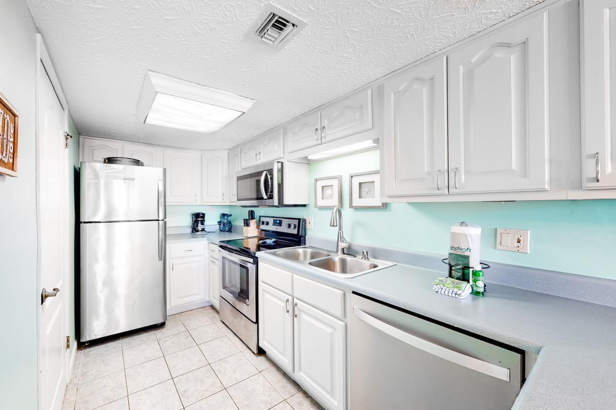 Pinnacle Port Condos Panama City Beach Room photo