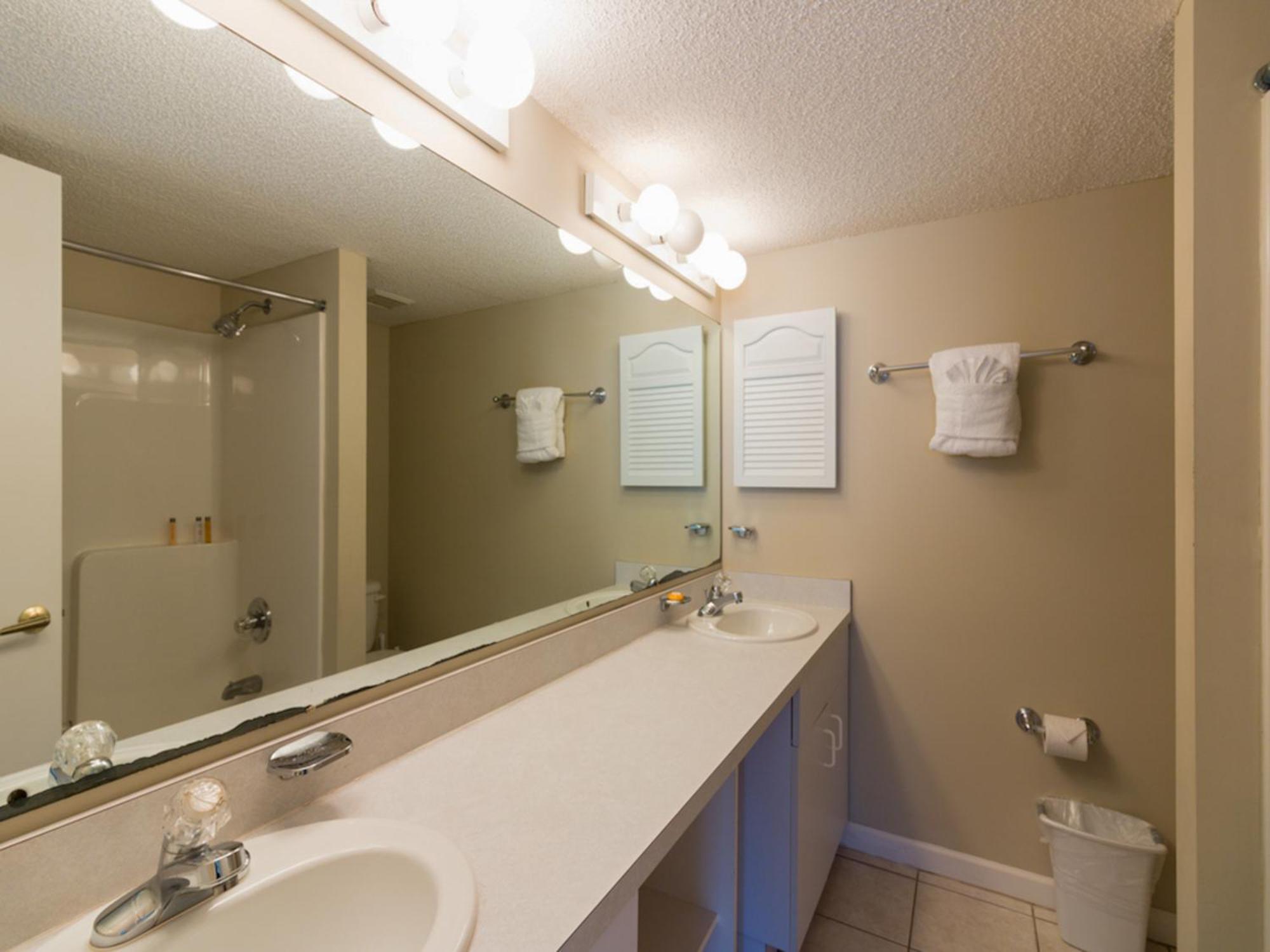 Pinnacle Port Condos Panama City Beach Room photo